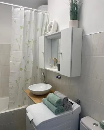 Lake Apartman 巴拉顿菲赖德